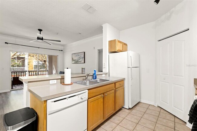 Building Photo - 4207 S Dale Mabry Hwy