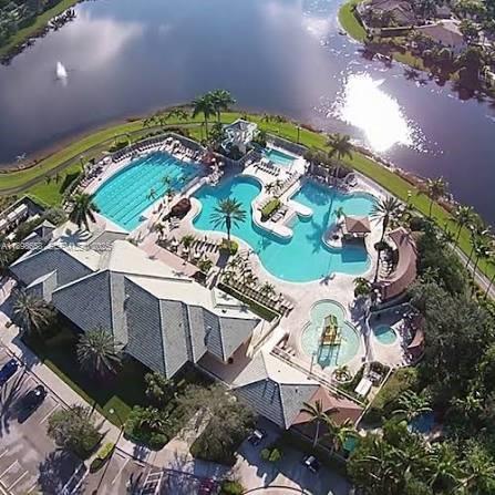 Building Photo - 1042 Sunflower Cir