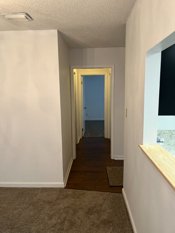 Building Photo - 6530 Laguna Point