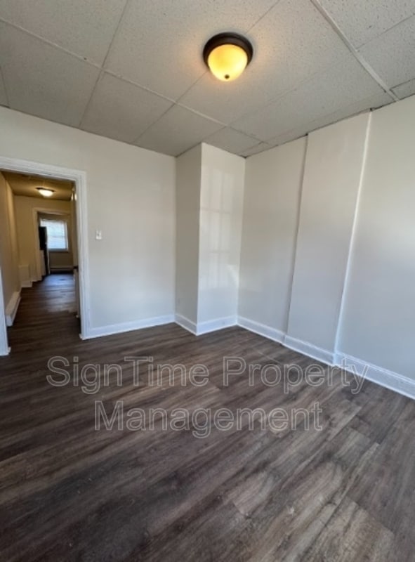 Building Photo - 120 N Conococheague St