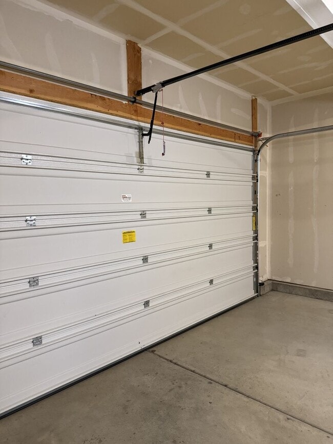 Building Photo - Beautiful Home in Santaquin, UT