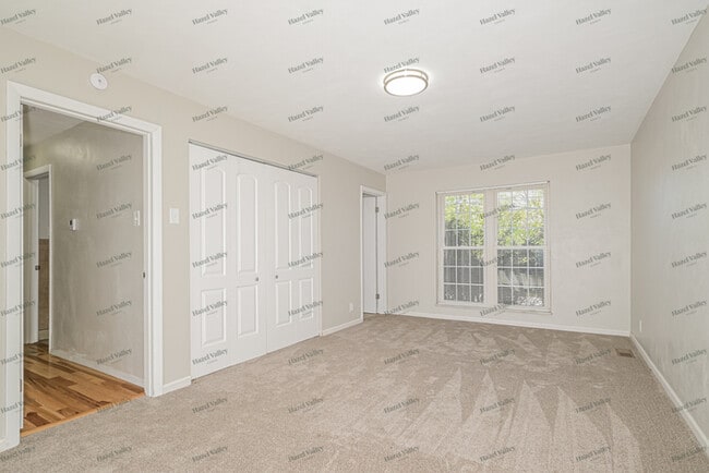 Building Photo - 3152 Rex Ave