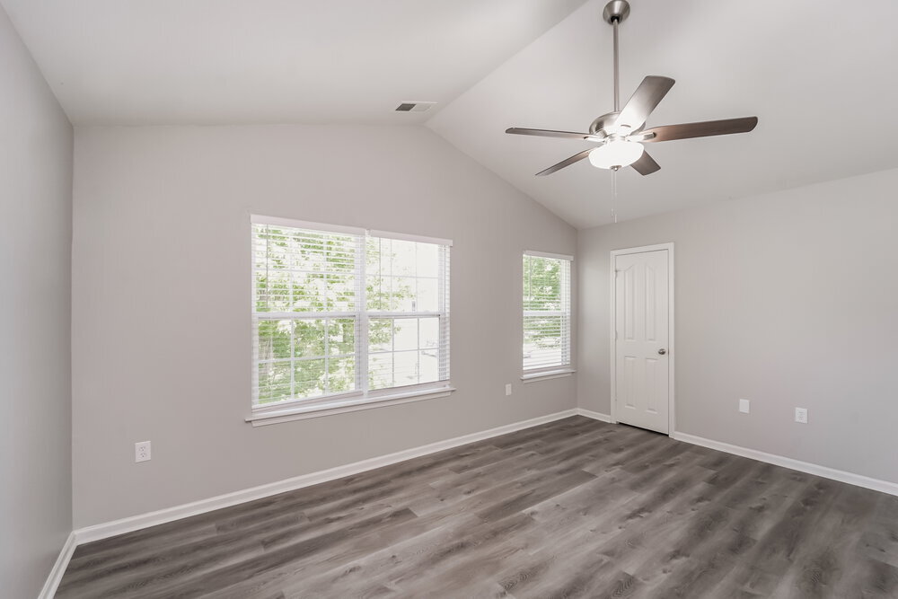 Building Photo - 5122 Grays Ridge Dr