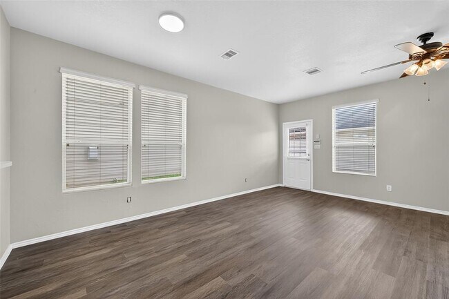 Building Photo - 16735 Libson Falls Dr