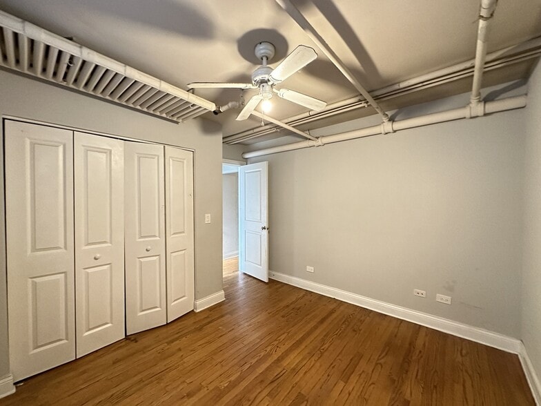 Building Photo - 728 W Addison St