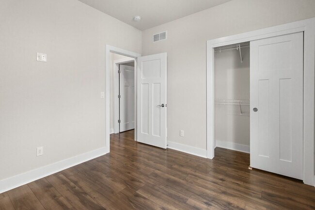 Building Photo - W218N16046 Tiger Lily Dr