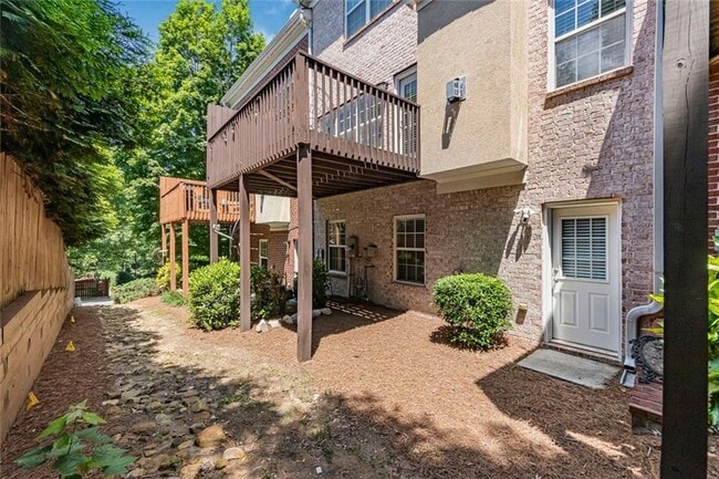 Building Photo - 132 Wetherbrooke Ln