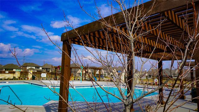 Building Photo - 3053 Elmwood St