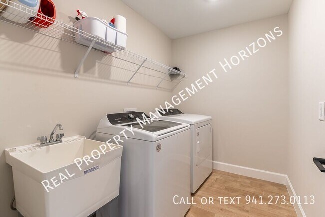 Building Photo - 5756 Silverside Pne Ct