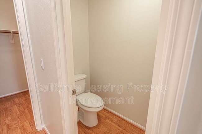 Building Photo - 23420 Waterway Ln