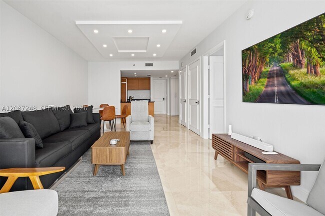 Building Photo - 50 Biscayne Blvd