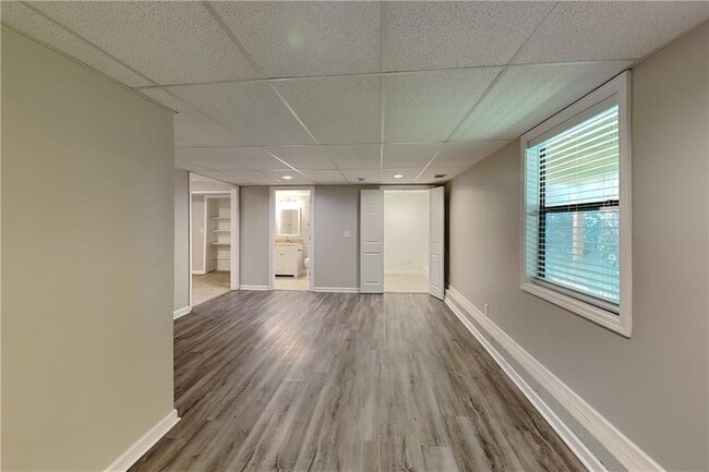 Building Photo - 507 Penny Ln