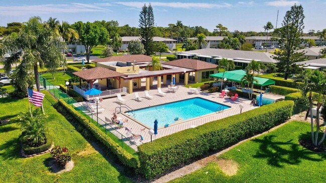 Building Photo - 2331 Croton Ln