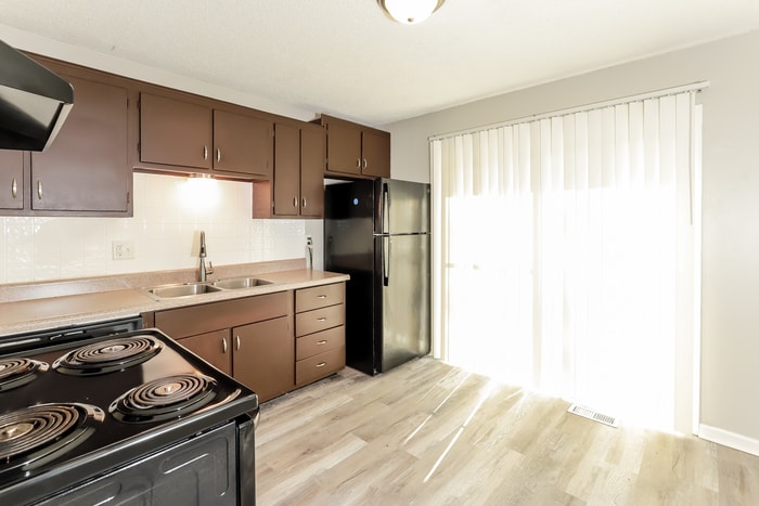 Building Photo - 18613 Shoshone Dr