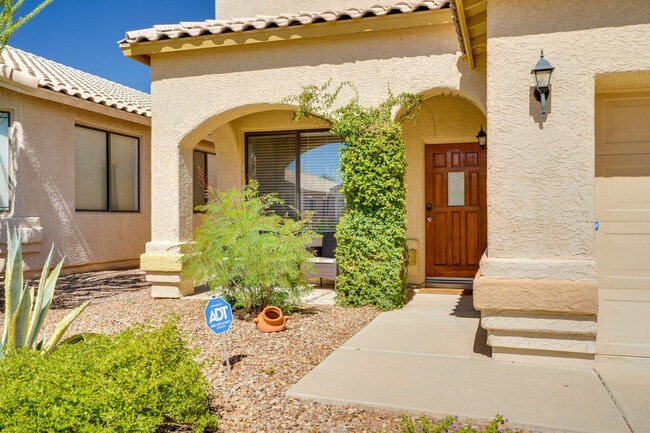 Building Photo - 1209 W Crystal Palace Pl