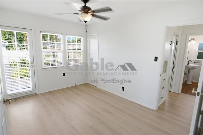 Building Photo - 24943 Chestnut St