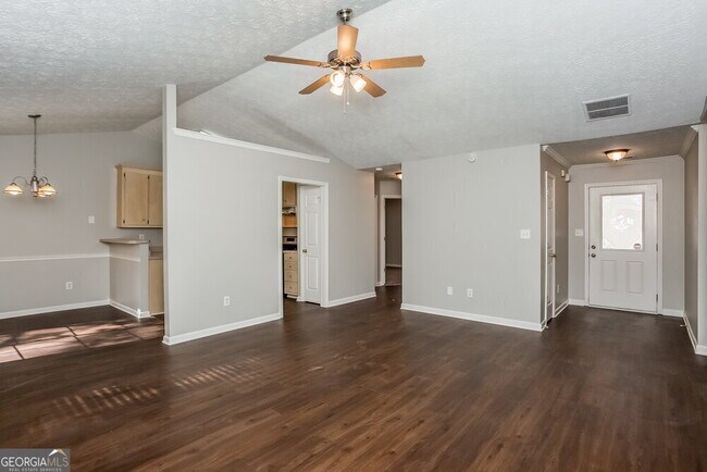 Building Photo - 717 Kaylors Mdw