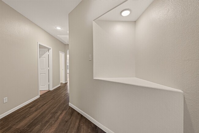 Building Photo - 13129 Leisure Cove Dr