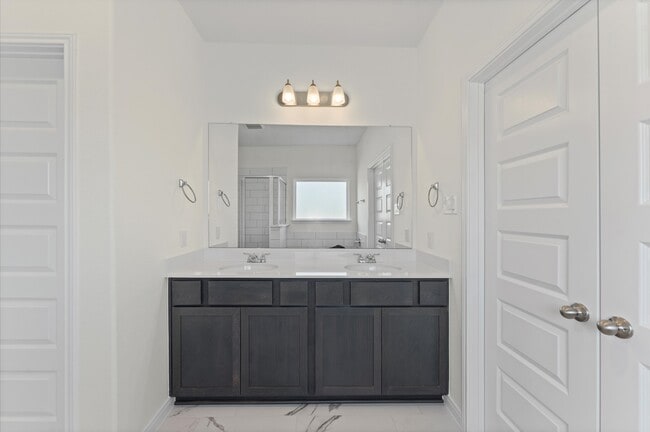 Building Photo - 11824 Whirlaway Dr