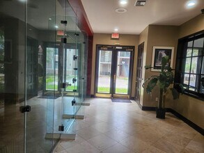 Building Photo - 12118 St.Andrews Pl