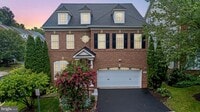 Building Photo - 8880 Olive Mae Cir