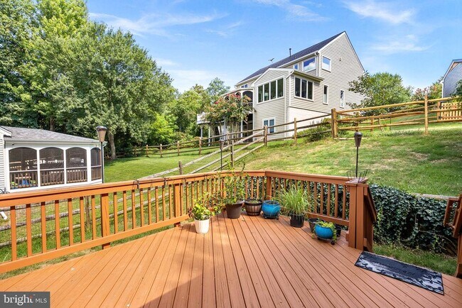 Building Photo - 46366 Hampshire Station Dr