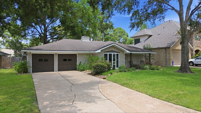 Building Photo - 14110 Barryknoll Ln