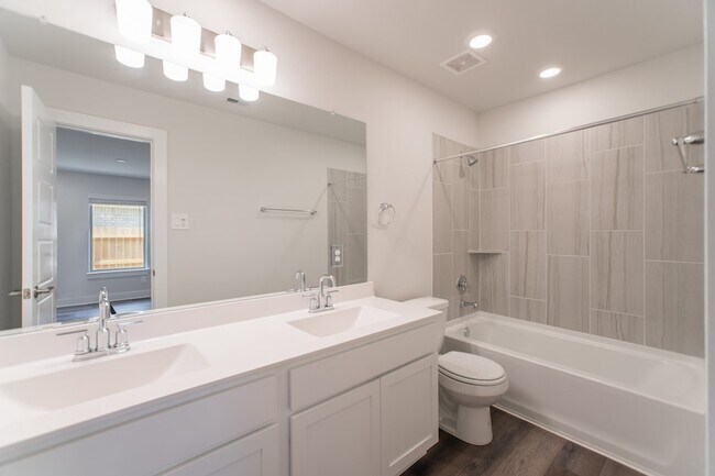 Building Photo - 10289 S Goshawk Trl