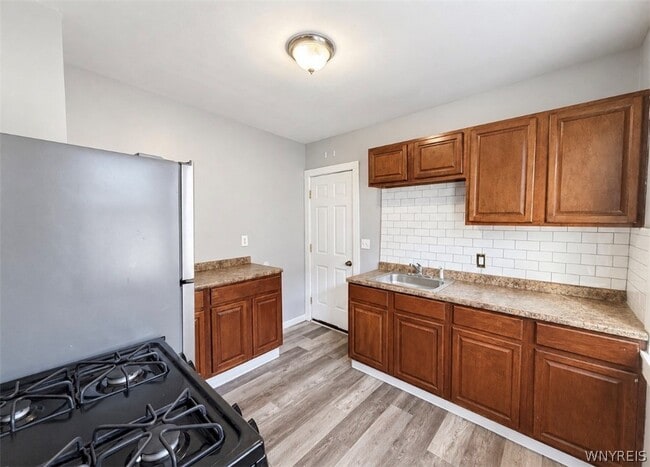 Building Photo - 9 Lovering Ave