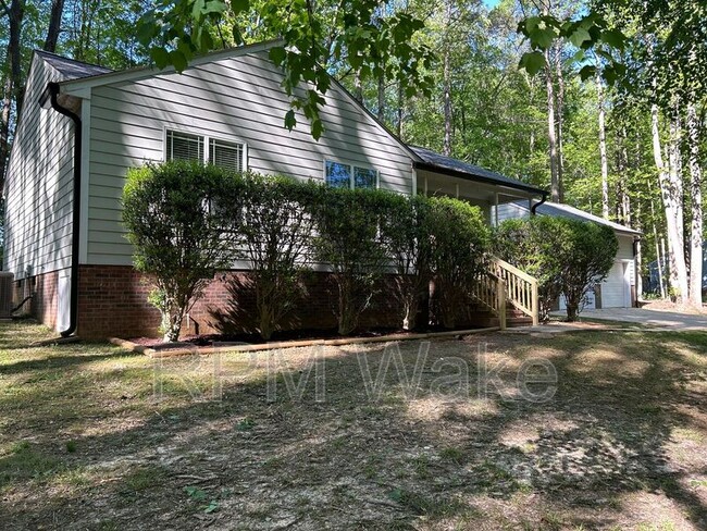 Building Photo - 4200 Willowdale Ct