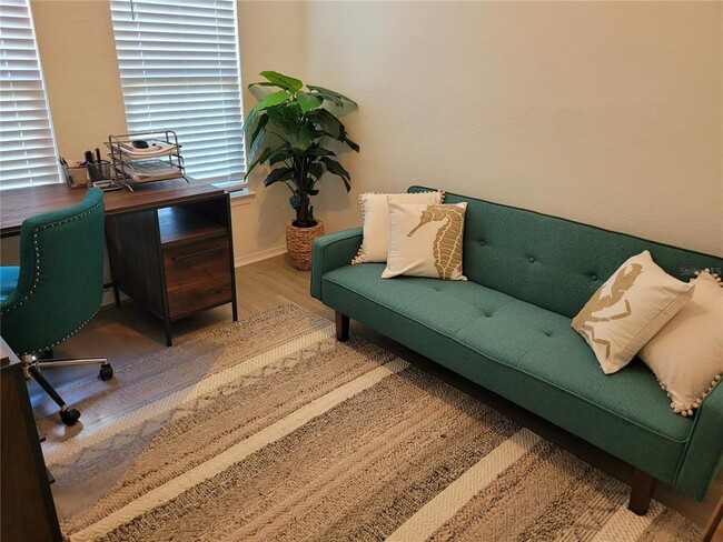 Building Photo - 2709 Via Cipriani