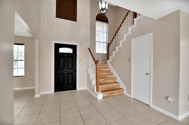 Building Photo - 2939 Sailors Moon Dr