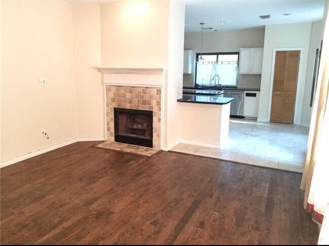 Building Photo - 406 Settlers Valley Dr