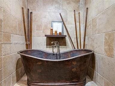 Building Photo - 8978 NW 152nd Ln