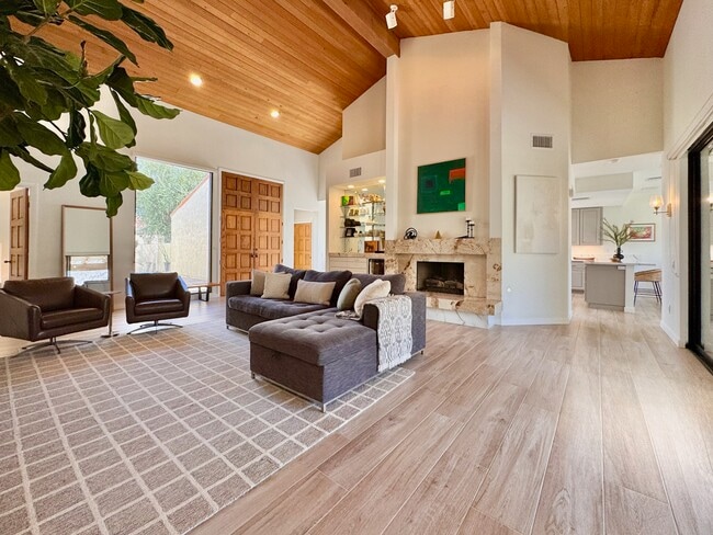 Building Photo - 49435 Ave Club La Quinta