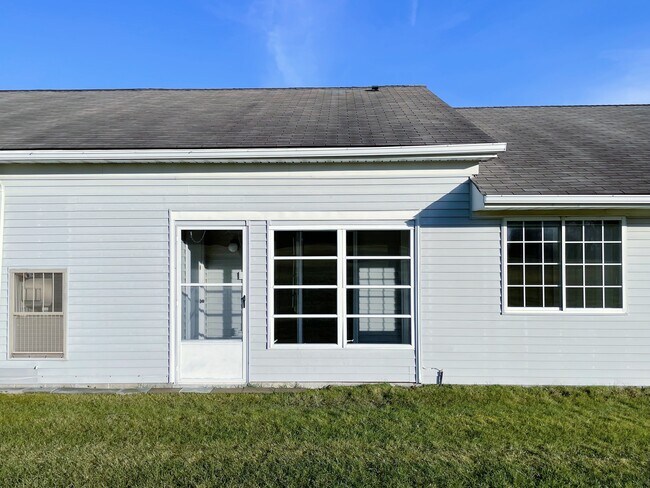 Building Photo - 29711 Pendleton Club Dr
