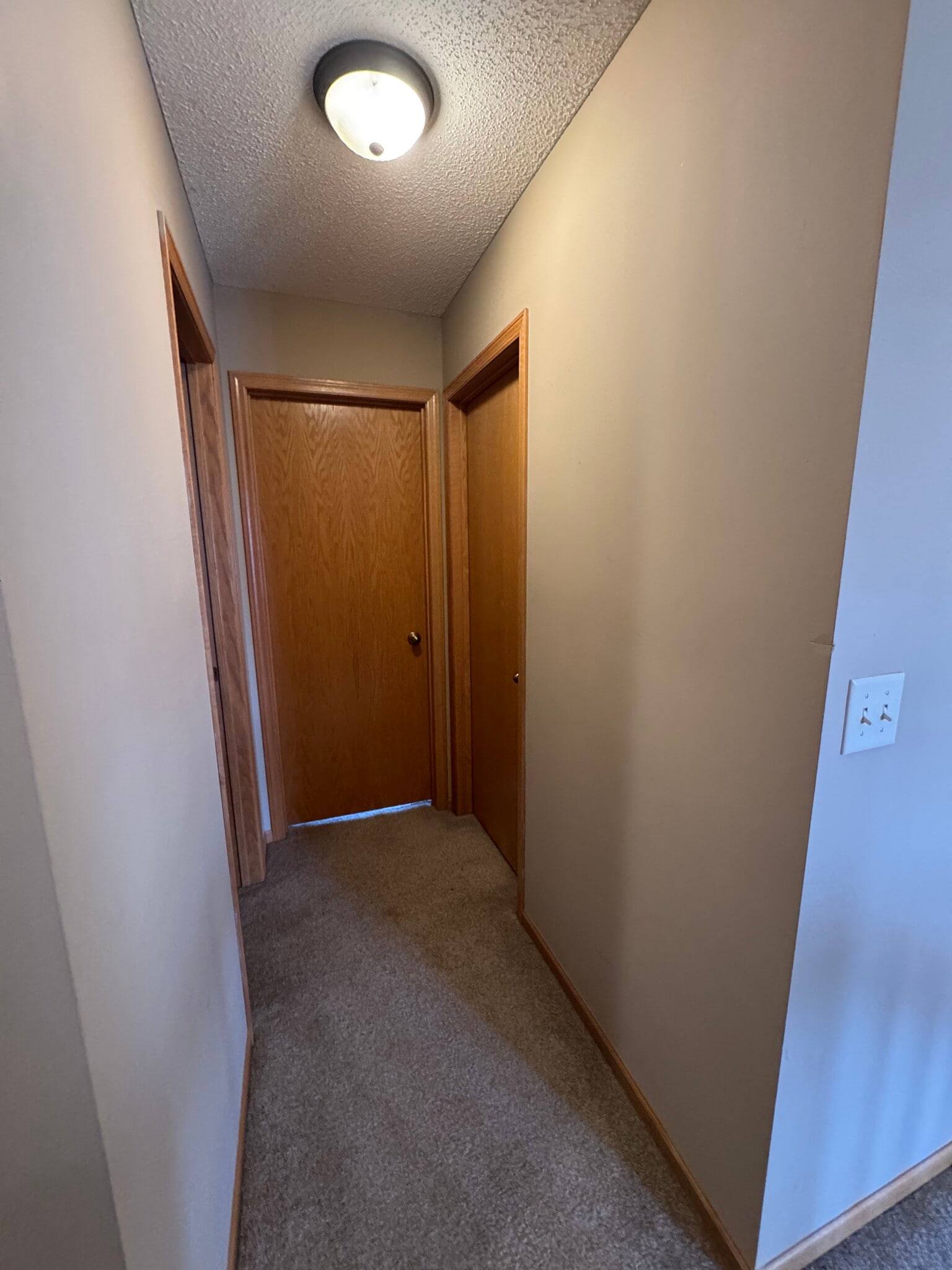 Hallway - 2156 Willow Trail