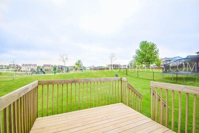 Building Photo - Great 3 Bedroom, 2.5 Bathroom Home in Ankeny