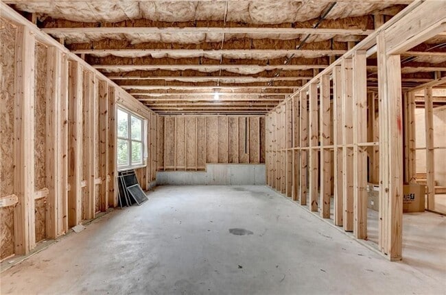 Building Photo - 2017 Yvette Wy