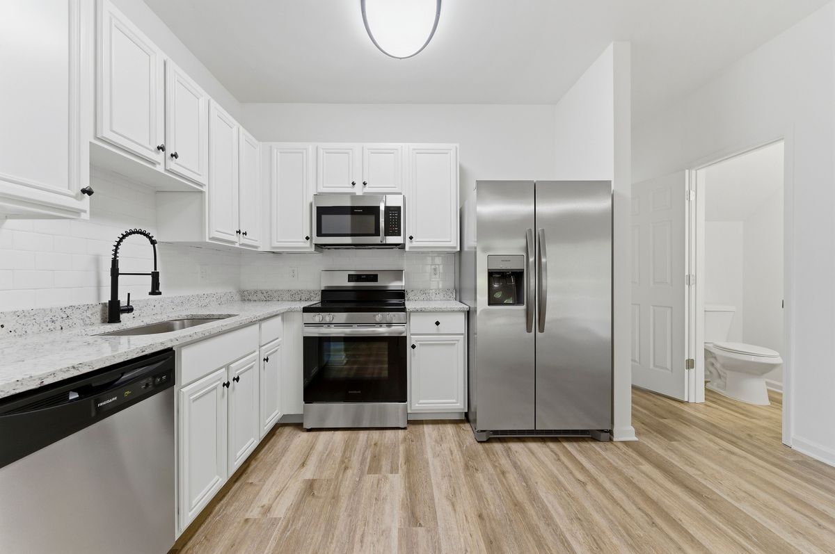 Building Photo - 585 McWilliams Rd SE