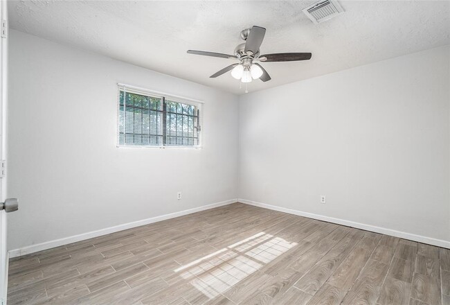 Building Photo - 5411 Ingomar Way
