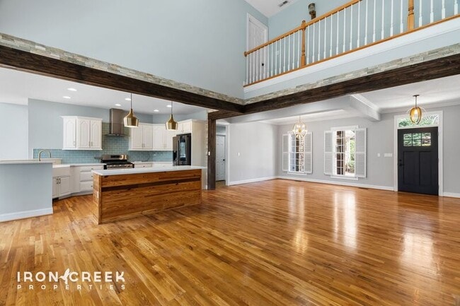 Building Photo - 1904 Bearberry Ln