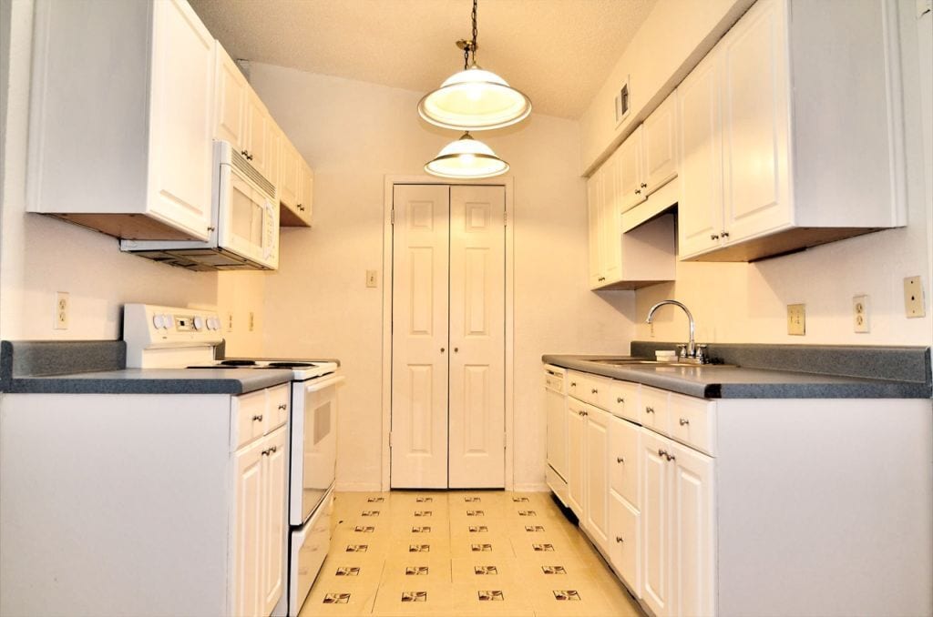 Building Photo - 6503 Ridgecrest Rd