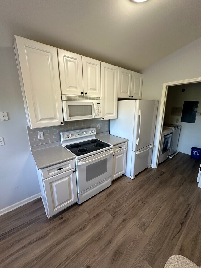 107 Evergreen Pl 107 Evergreen Pl Rensselaer NY 12144 Apartment Finder