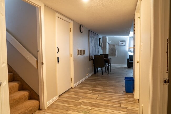 Building Photo - Fully Furnished 4 Bedroom Home Near Quail Lake!!!! MUST SEE!