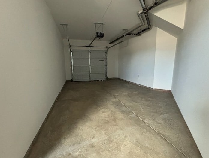 Building Photo - Sierra Ridge Townhomes
