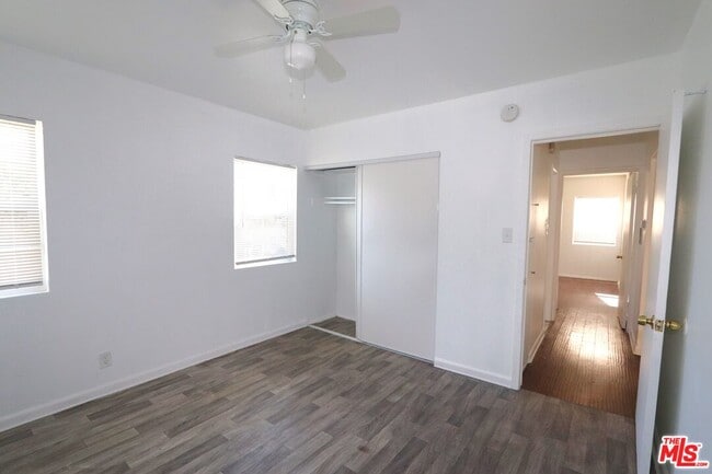 Building Photo - 8150 Sepulveda Pl