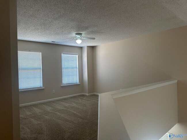 Building Photo - 109 Clover Ridge Dr