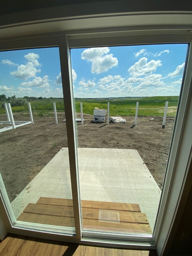 Building Photo - 1553 47th Loop