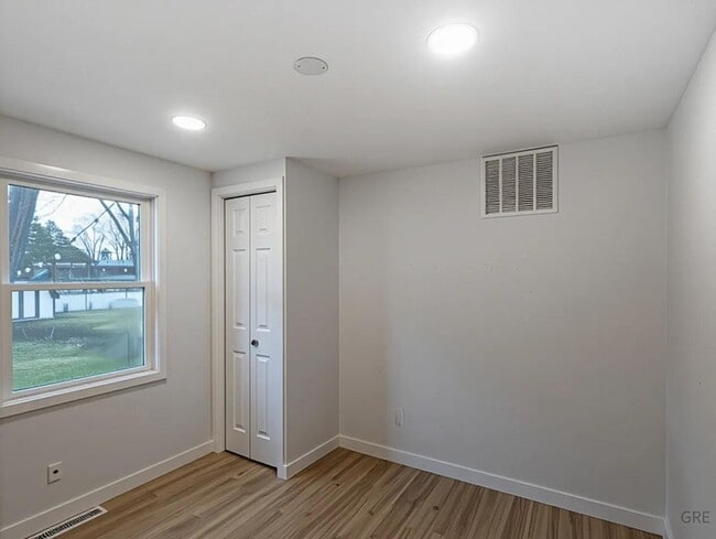 Building Photo - 20901 Catalpa St